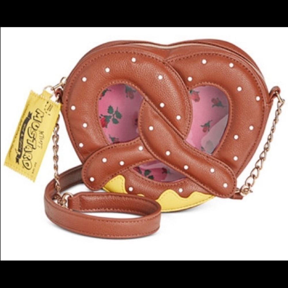 Crossbody purse